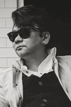 Si-Ho Hong