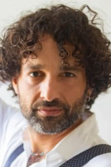 Daniel Ávila