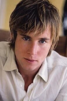 Greg Cipes