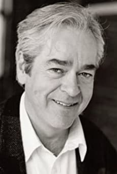Alec Willows