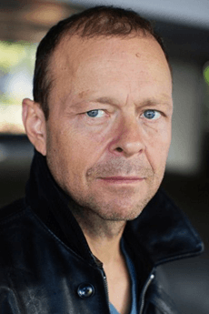 Hanns Jörg Krumpholz