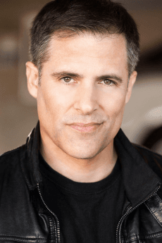 Owen Thomas