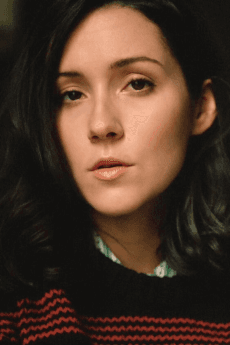 Shannon Woodward