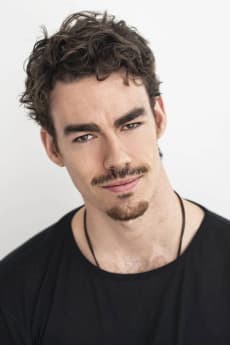Javier Bañas