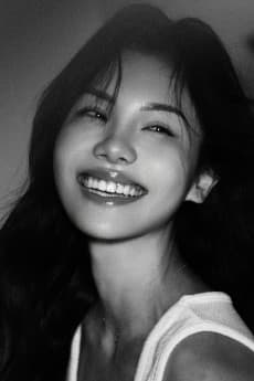 Ren Holly Liu