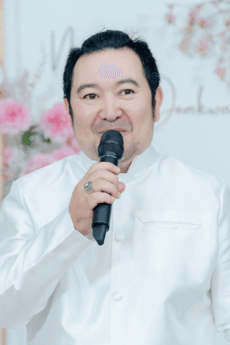 Chaloemphan Padungwit